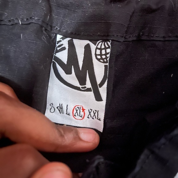 Minus two cargo pants - Picture 3 of 3